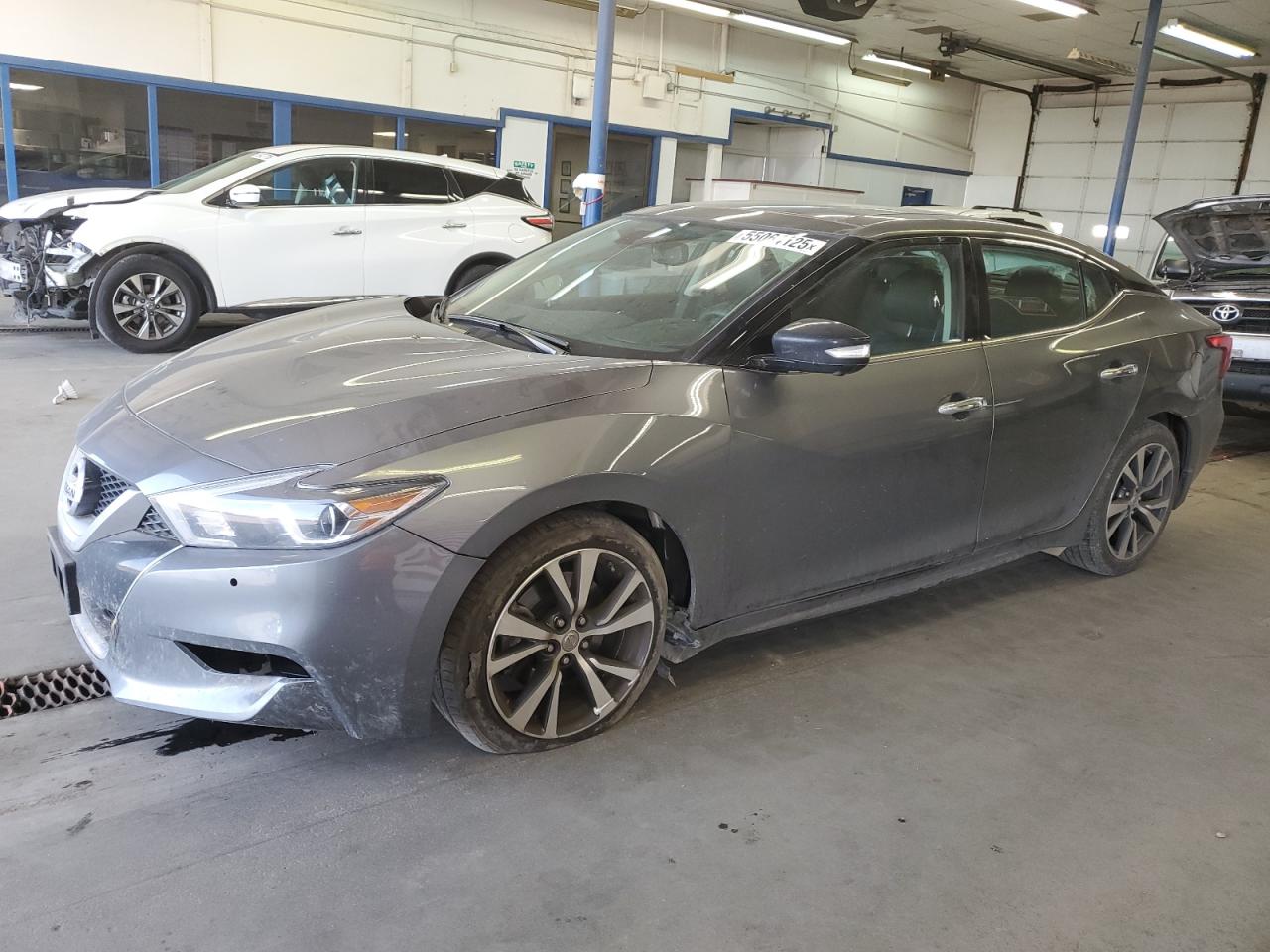 2016 Nissan Maxima 3.5S for Sale in Pasco, WA - Front End
