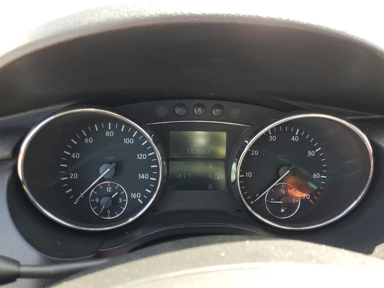 2006 Mercedes-Benz R 350 VIN: 4JGCB65E56A035114 Lot: 53295535