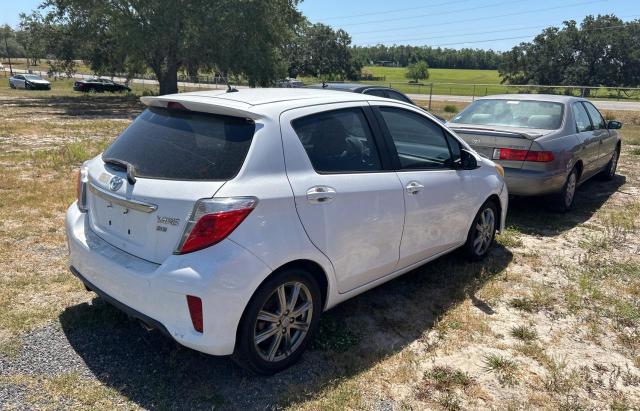 Hatchbacks TOYOTA YARIS 2012 Biały