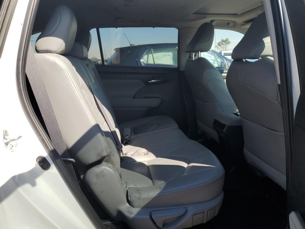 2021 Toyota Highlander Xle VIN: 5TDGZRBH2MS059646 Lot: 51135545