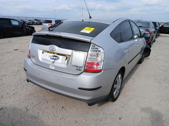 2007 TOYOTA PRIUS T4 V