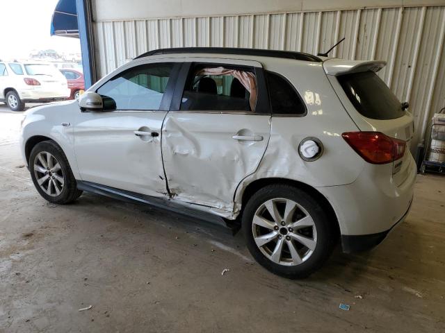  MITSUBISHI OUTLANDER 2015 Biały
