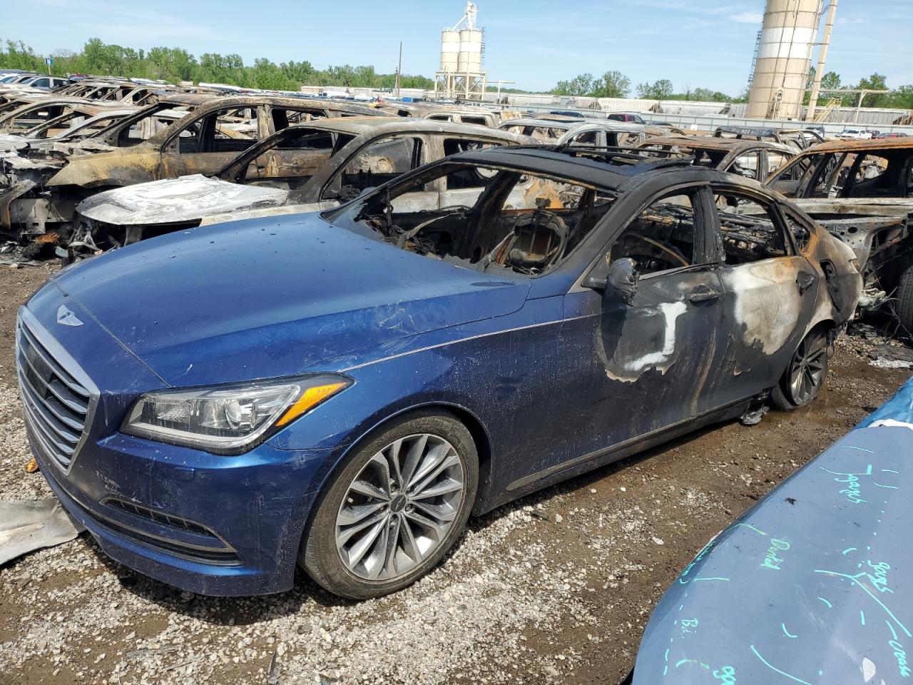 2015 Hyundai Genesis 3.8L de vânzare în Kansas City, KS - Minor Dent/Scratches