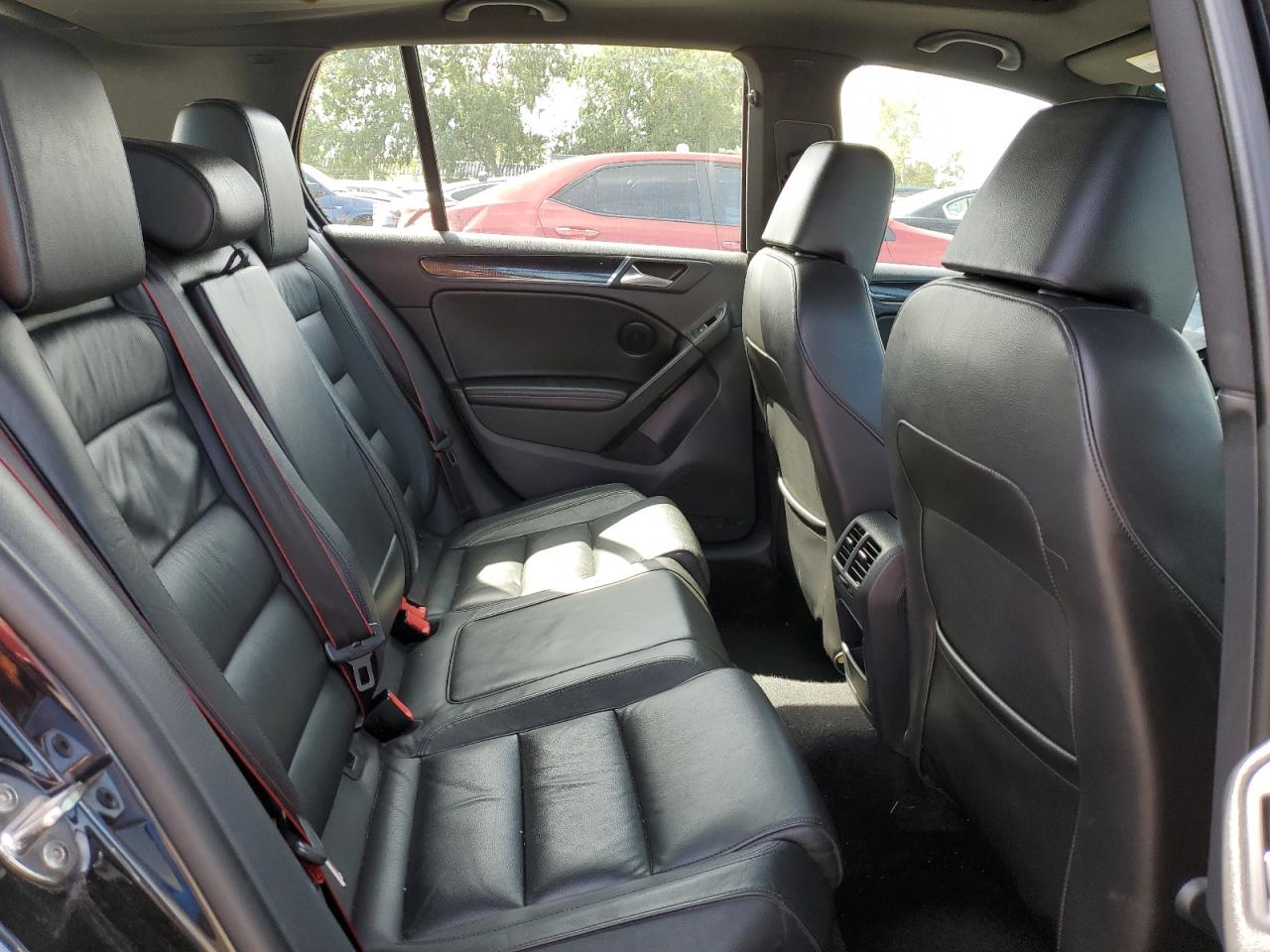 2013 Volkswagen Gti VIN: WVWHD7AJ0DW134985 Lot: 51265125