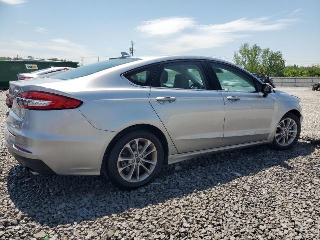  FORD FUSION 2020 Srebrny