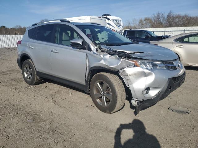  TOYOTA RAV4 2015 Srebrny