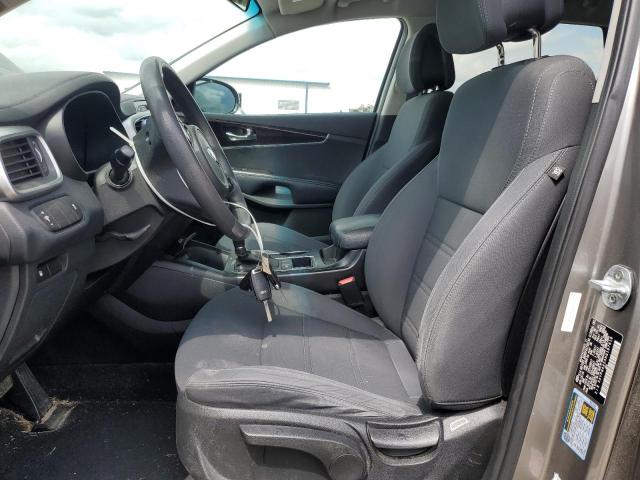  KIA SORENTO 2017 Srebrny