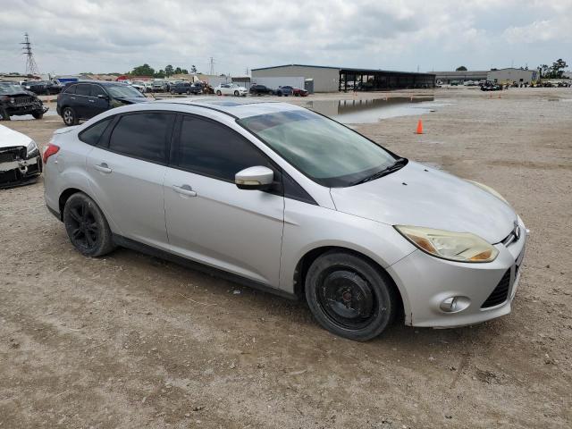  FORD FOCUS 2012 Srebrny