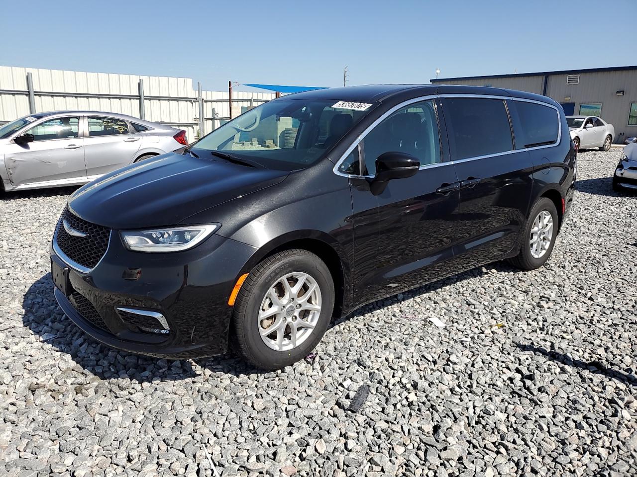 2023 Chrysler Pacifica Touring L for Sale in Arcadia, FL - Minor Dent/Scratches
