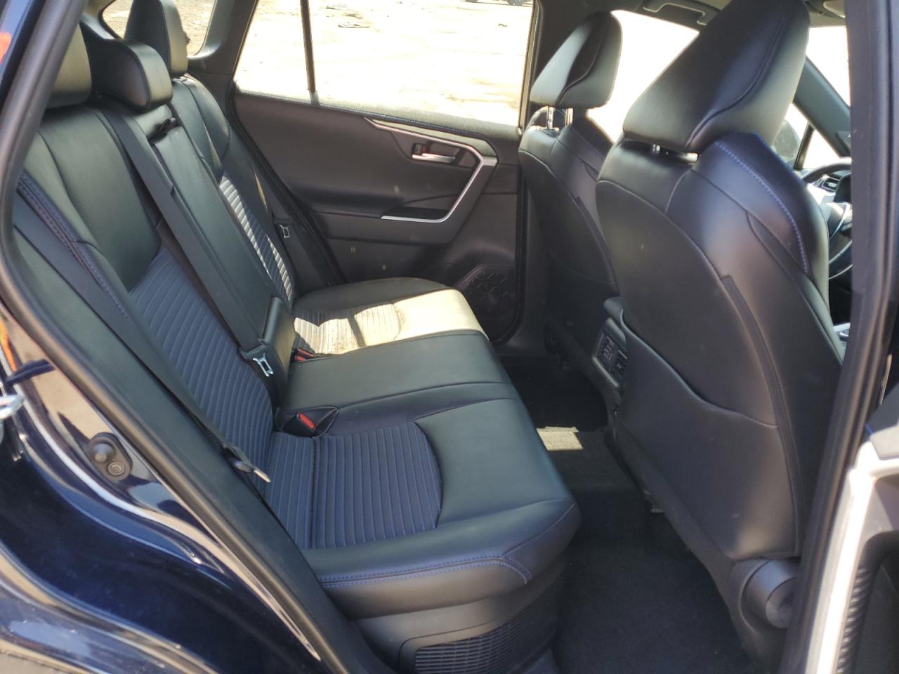2020 Toyota Rav4 Xse VIN: 2T3EWRFV8LW081440 Lot: 54886635