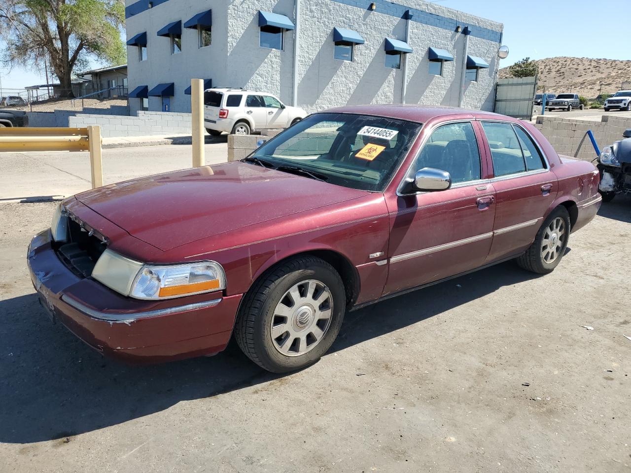 2004 Mercury Grand Marquis Ls for Sale in Albuquerque, NM - Front End