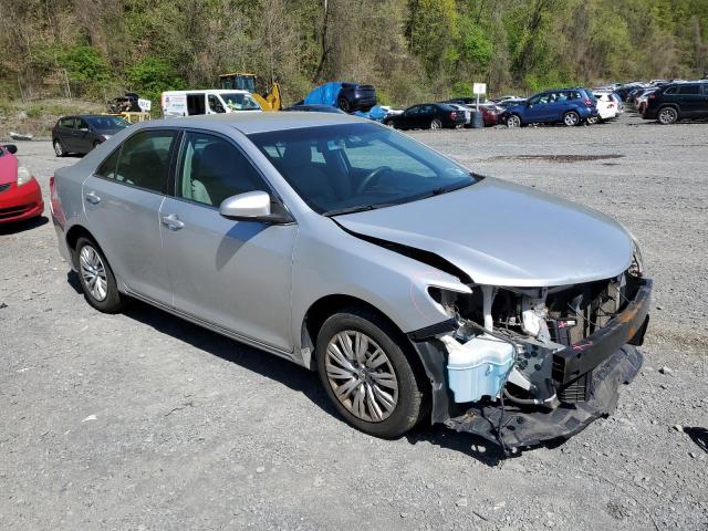 Sedans TOYOTA CAMRY 2012 Silver