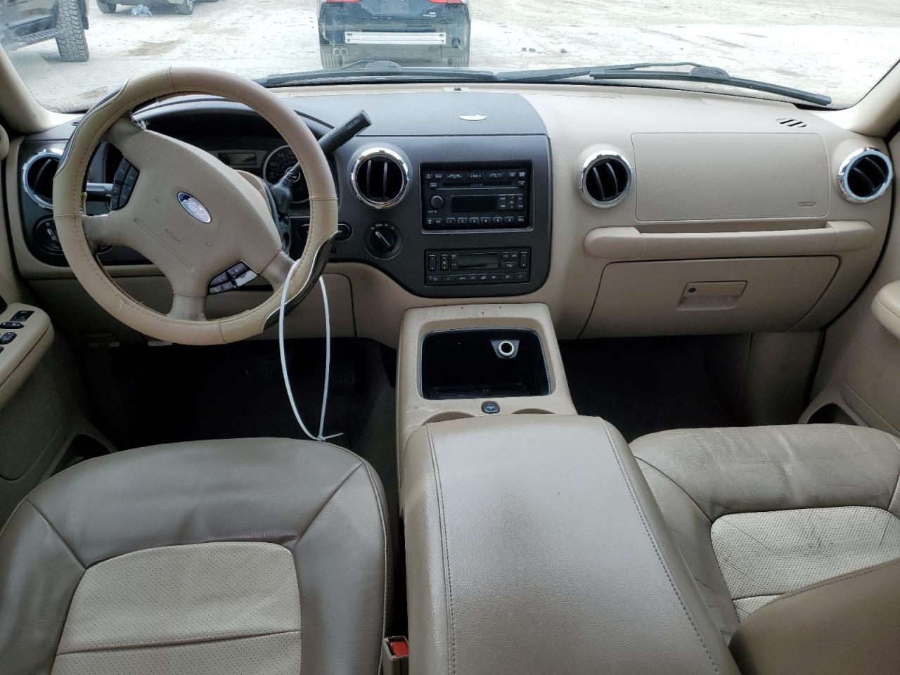 2005 Ford Expedition Eddie Bauer VIN: 1FMFU18595LA10659 Lot: 51472465