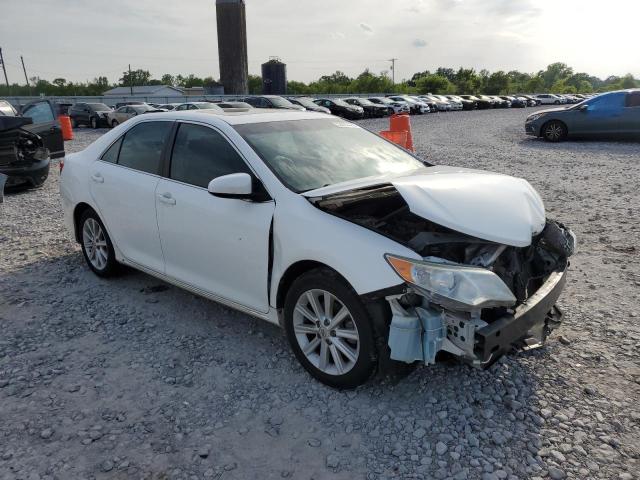 Sedans TOYOTA CAMRY 2012 Biały