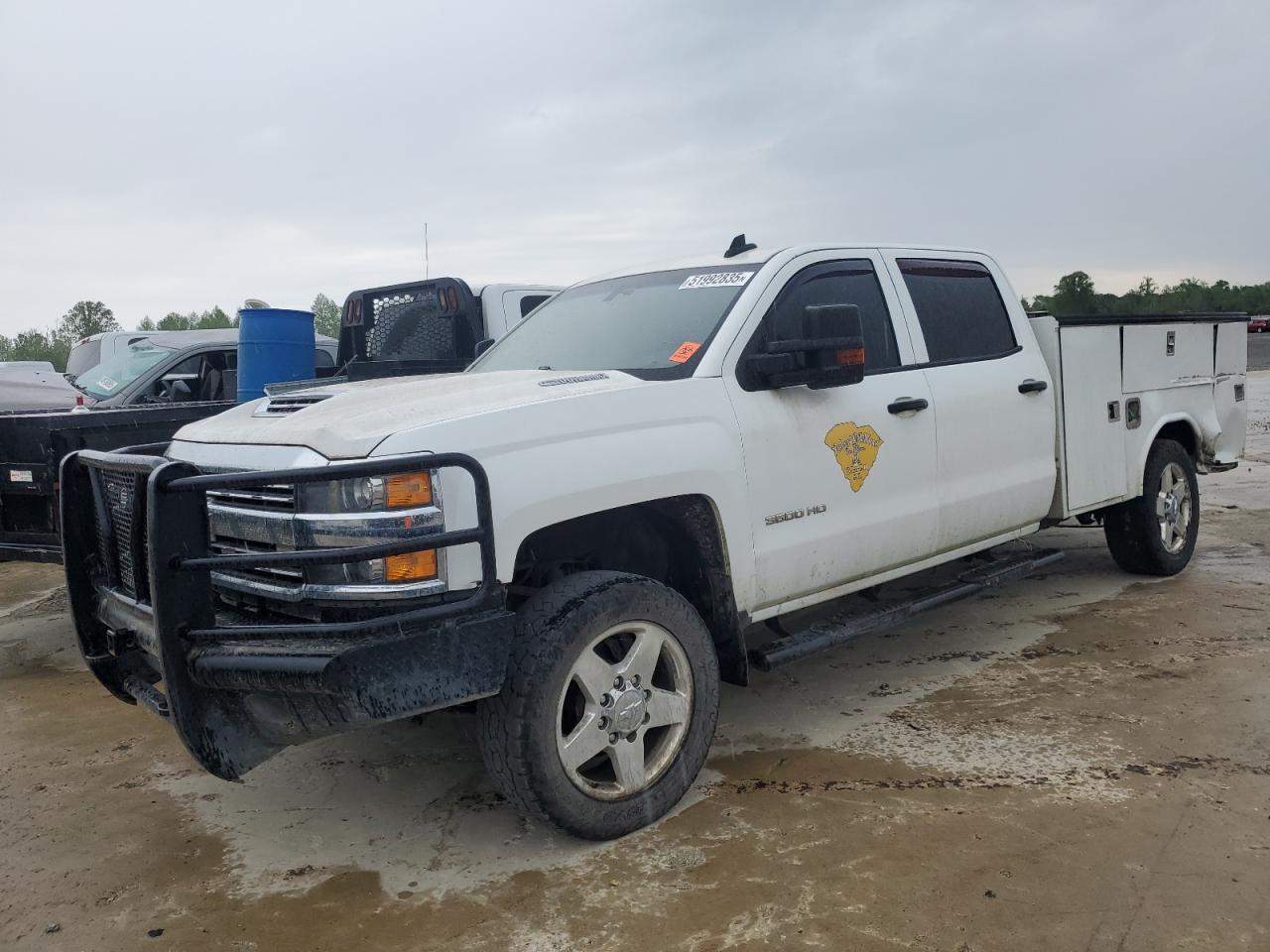 2017 Chevrolet Silverado K3500 for Sale in Lumberton, NC - Side