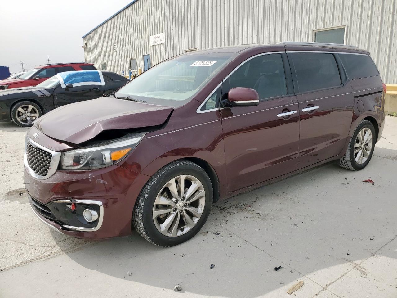 2016 Kia Sedona Sxl for Sale in Haslet, TX - Front End