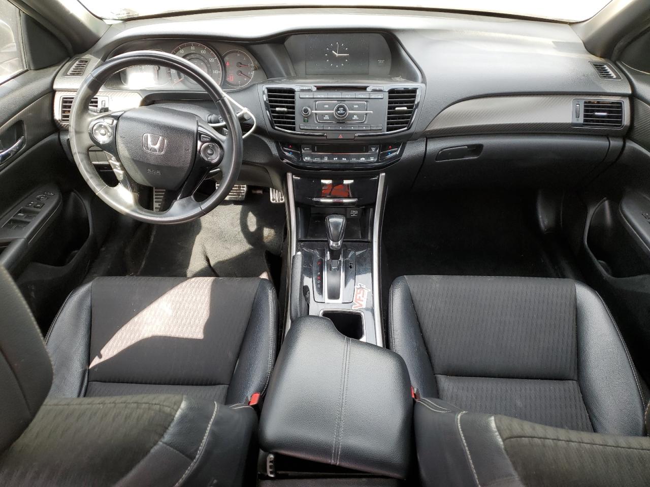 2016 Honda Accord - Image 8