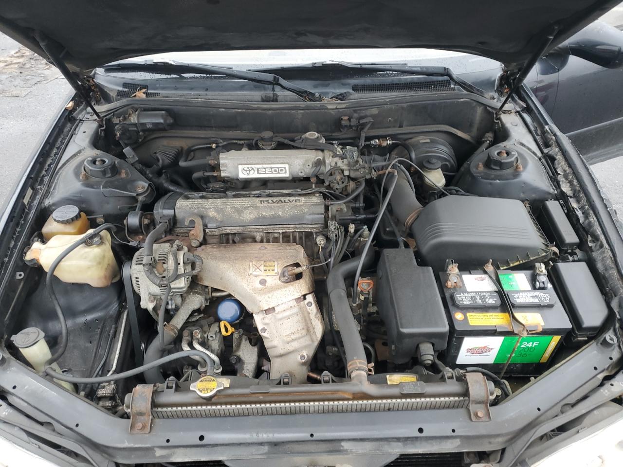 1994 Toyota Camry Le VIN: 4T1SK12E3RU463656 Lot: 51673505