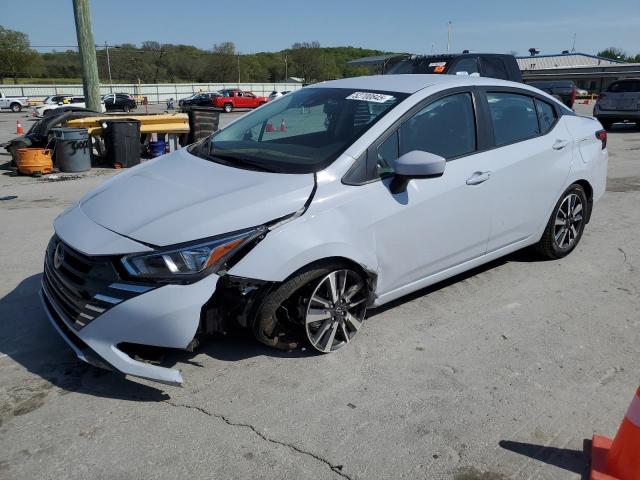  NISSAN VERSA 2023 Srebrny