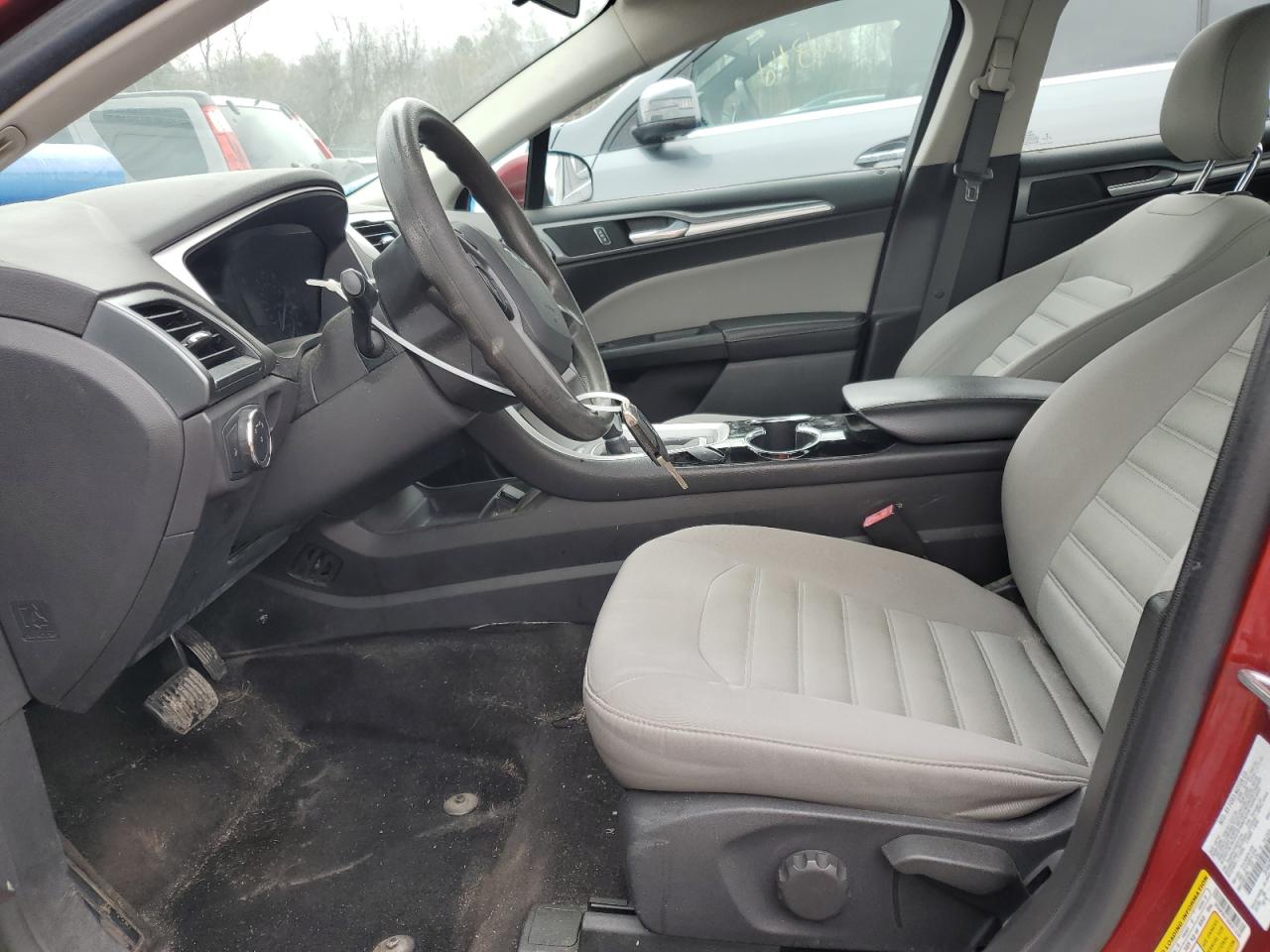 2014 Ford Fusion S VIN: 3FA6P0G72ER311239 Lot: 90307865