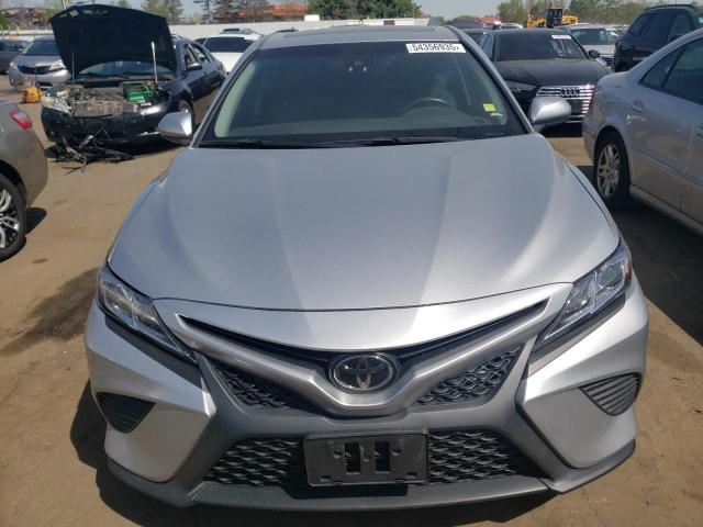  TOYOTA CAMRY 2018 Серебристый