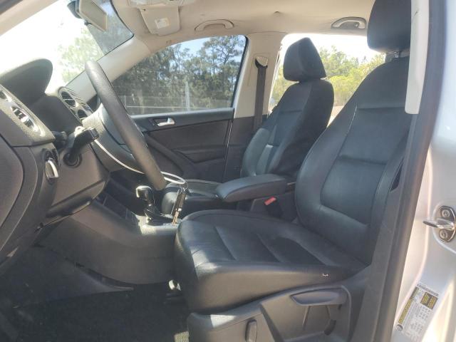  VOLKSWAGEN TIGUAN 2012 Серебристый