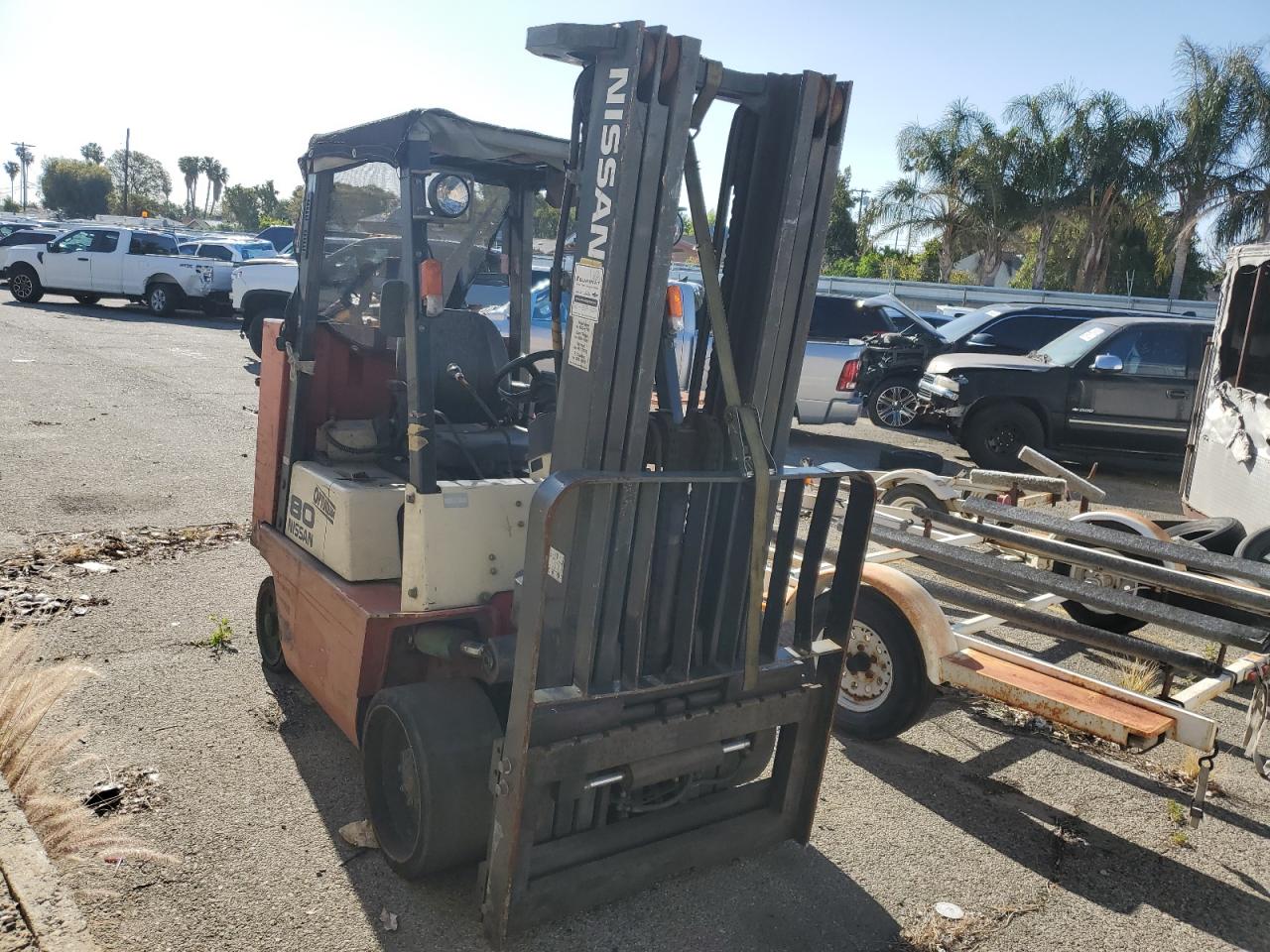 2018 Nissan Forklift იყიდება Van Nuys-ში, CA - Normal Wear