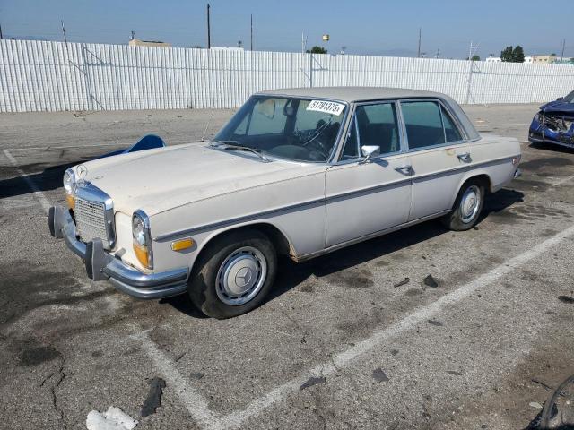 1969 Mercedes Benz 250