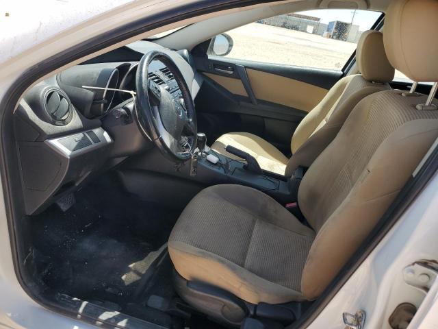 Hatchbacks MAZDA 3 2013 White