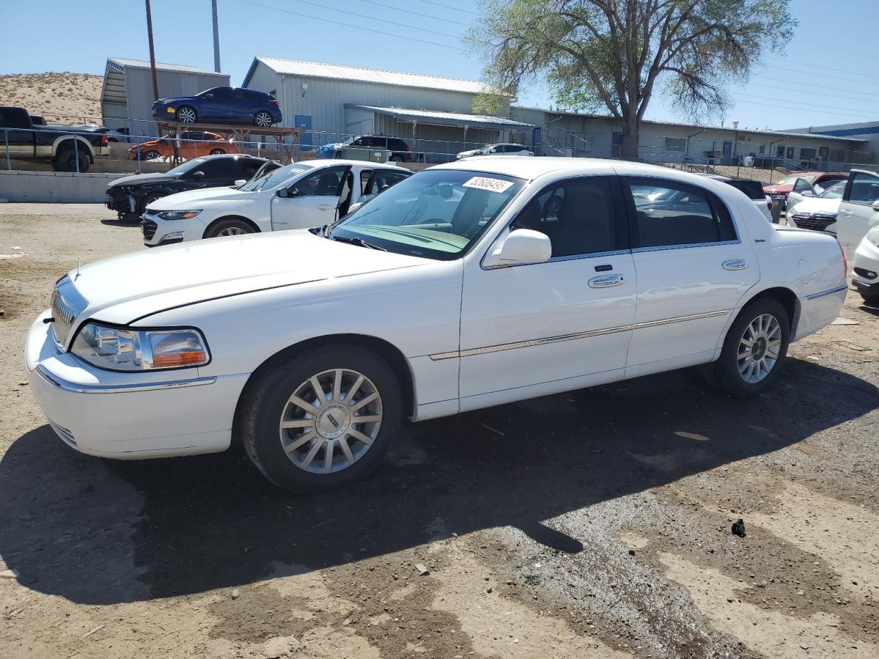 2006 Lincoln Town Car Signature на продаже в Albuquerque, NM - Rear End