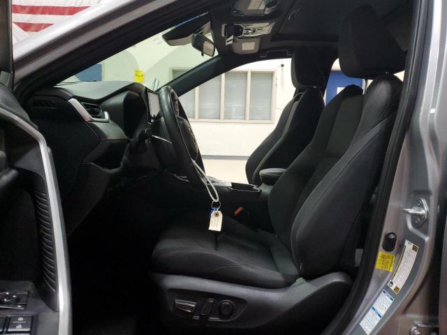  TOYOTA RAV4 2021 Серебристый