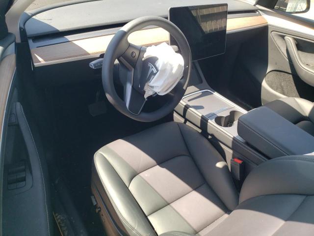  TESLA MODEL Y 2024 Szary