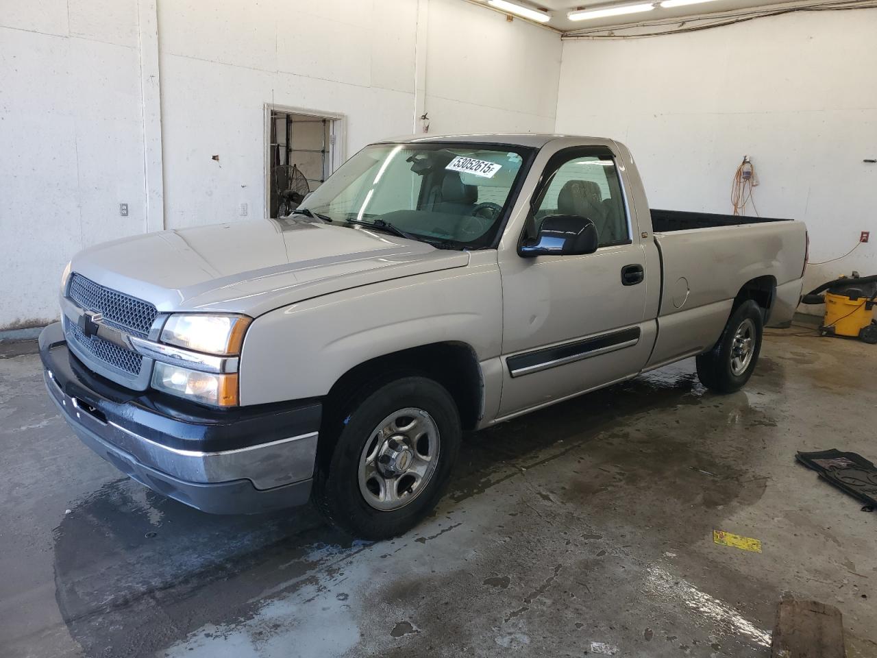 2004 Chevrolet Silverado C1500 იყიდება Madisonville-ში, TN - Rear End