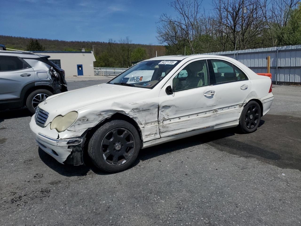 2005 Mercedes-Benz C 240 4Matic for Sale in Grantville, PA - Front End