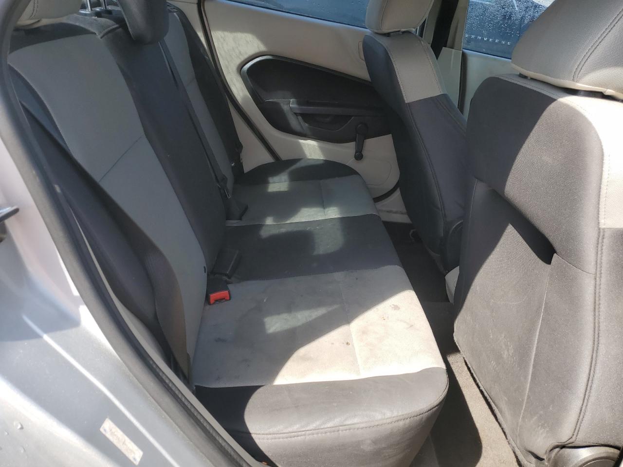 2013 Ford Fiesta S VIN: 3FADP4AJ1DM184899 Lot: 53480855