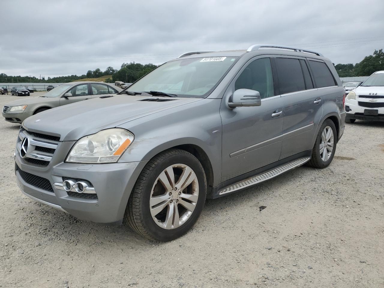 2011 Mercedes-Benz Gl 350 Bluetec продається в Anderson, CA - Minor Dent/Scratches