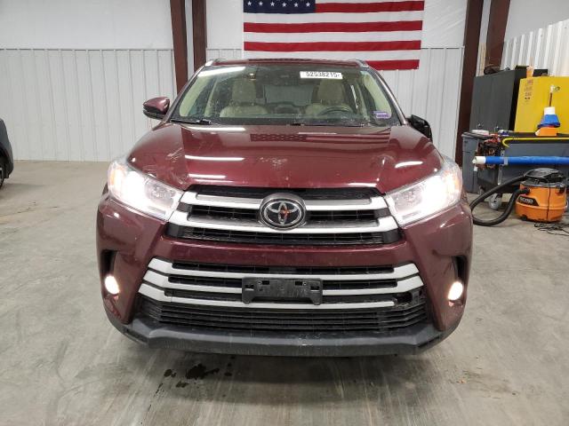  TOYOTA HIGHLANDER 2017 Бордовий