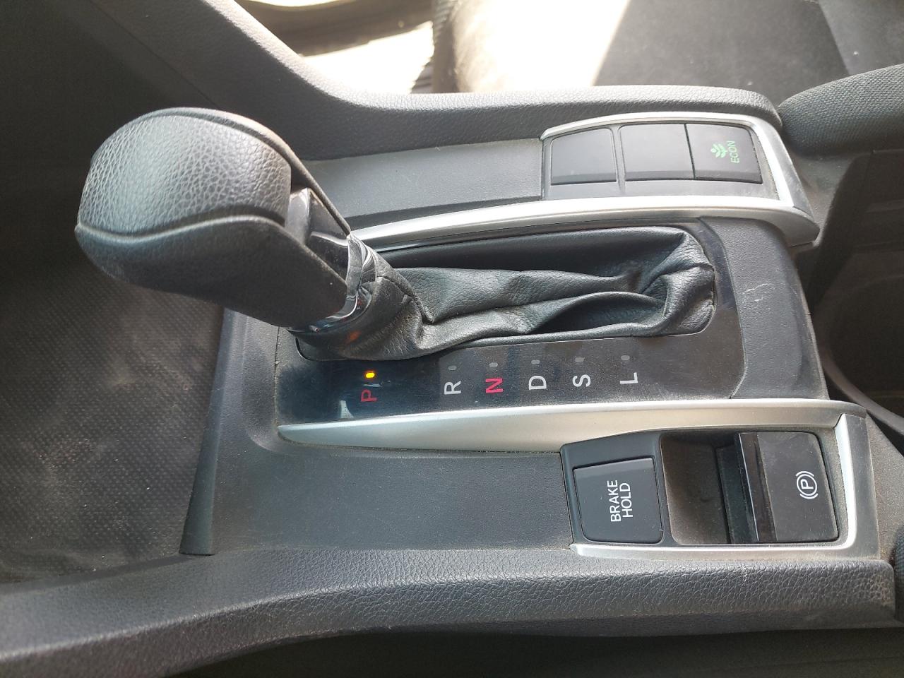 2HGFC2F58JH001749 - 2018 Honda CIVIC - #undefined