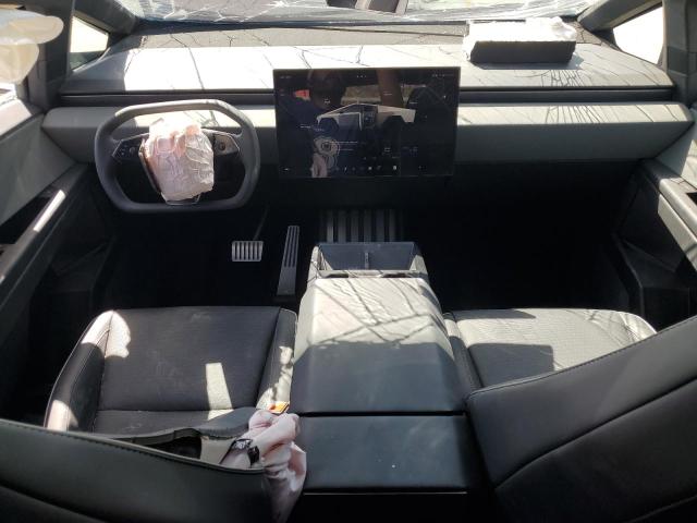  TESLA CYBERTRUCK 2024 Сріблястий