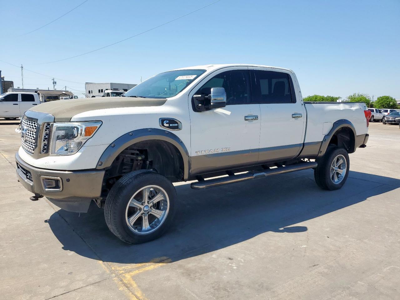 Grand Prairie, TX에서 판매 중인 2017 Nissan Titan Xd Sl - Minor Dent/Scratches