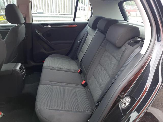 2010 VOLKSWAGEN GOLF SE BL