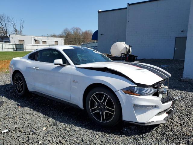  FORD MUSTANG 2021 Белый