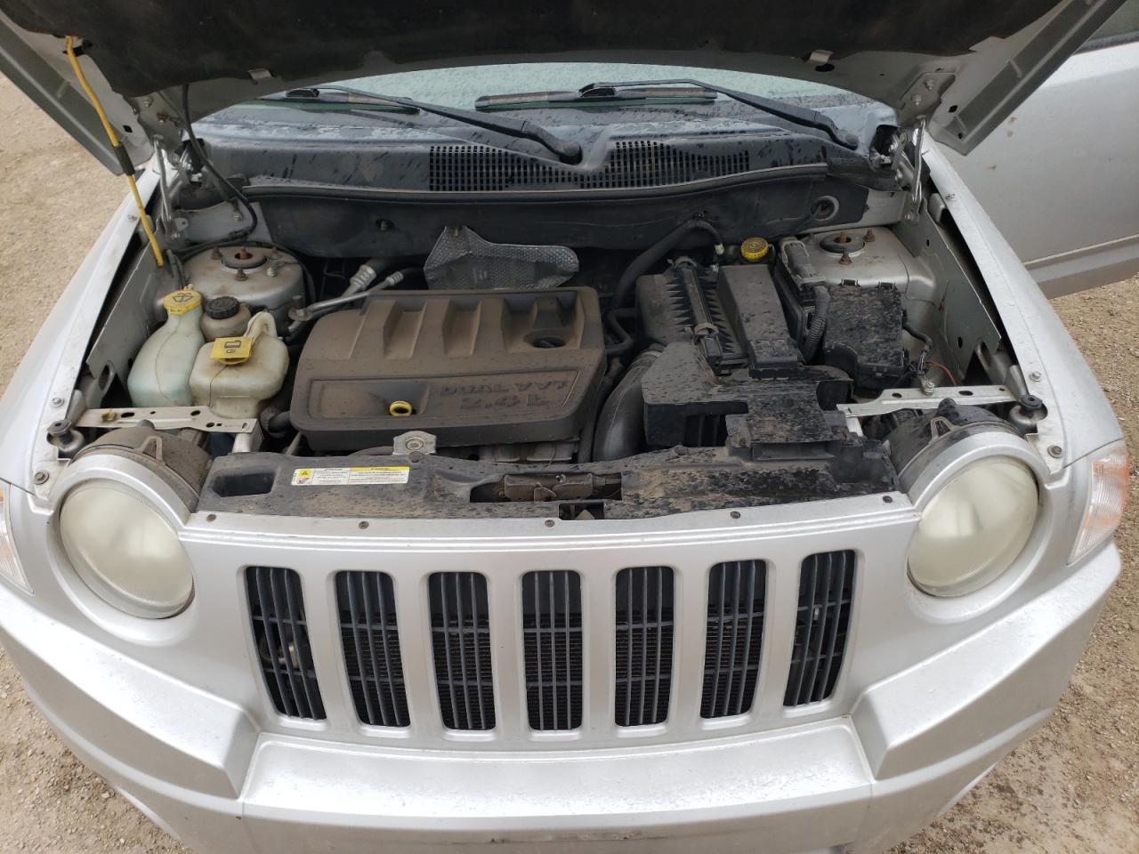 2008 Jeep Compass Sport VIN: 1J8FF47WX8D528328 Lot: 53487645