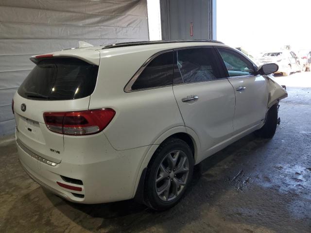 Паркетники KIA SORENTO 2017 Белы