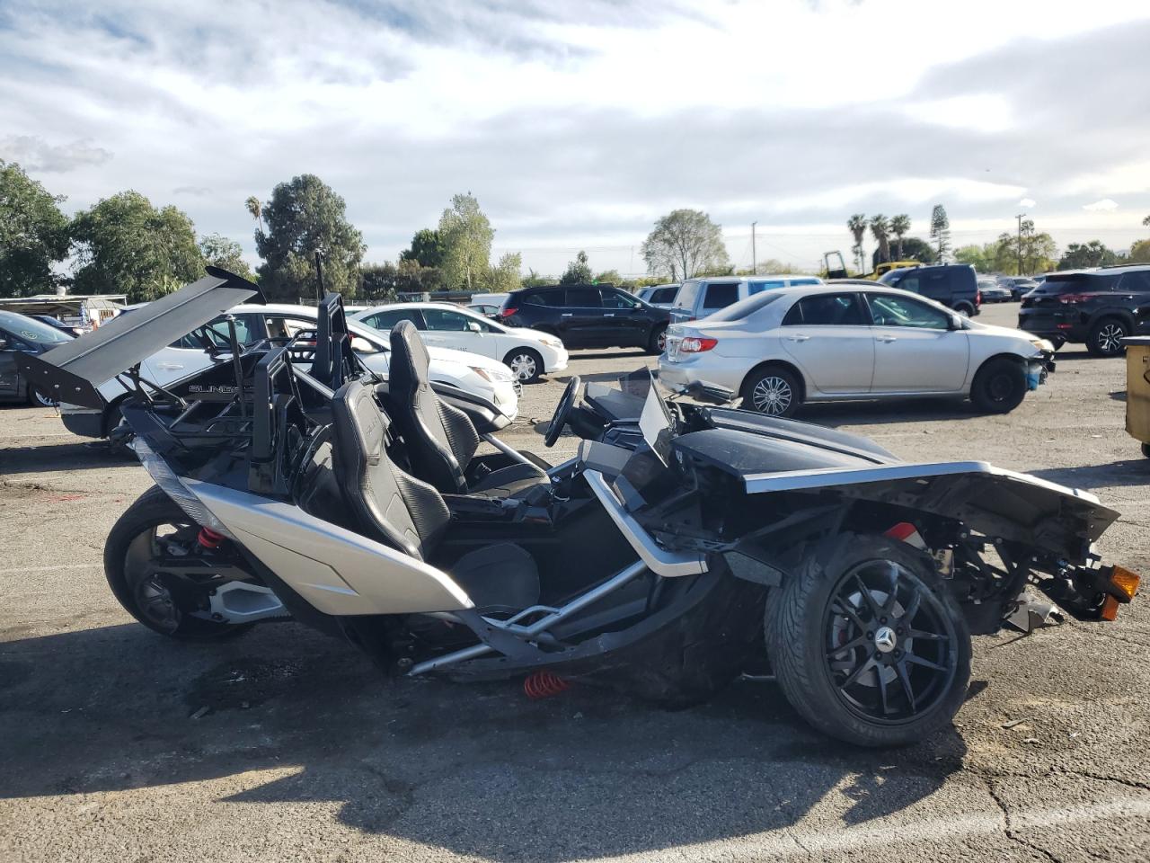 2017 Polaris Slingshot Slr for Sale in Van Nuys, CA - All Over