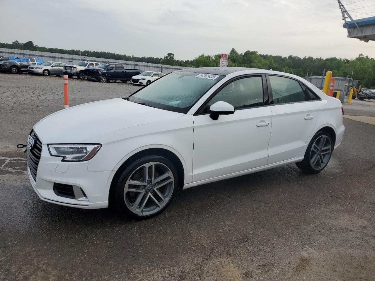 2018 Audi A3 Premium de vânzare în Memphis, TN - Undercarriage