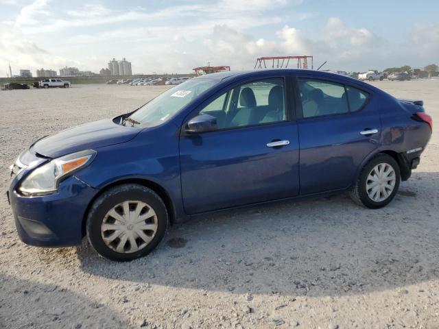  NISSAN VERSA 2019 Синий