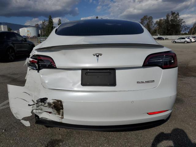  TESLA MODEL 3 2019 Biały