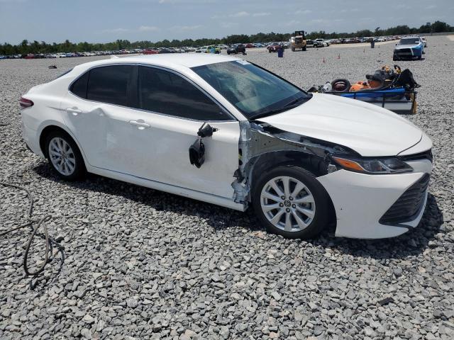  TOYOTA CAMRY 2020 Білий