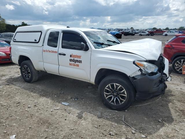  TOYOTA TACOMA 2018 Biały